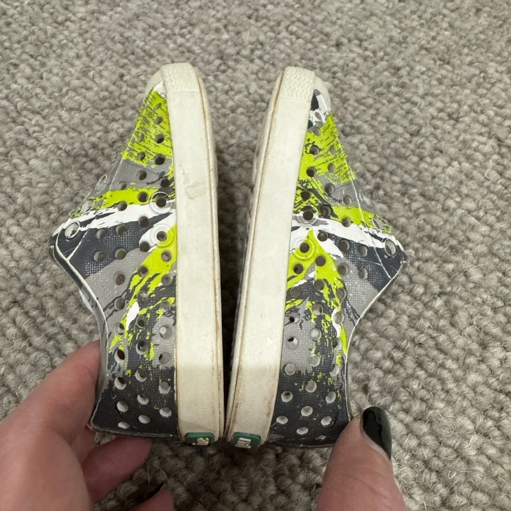 Native Shoes - Jefferson Print Youth - Shell White/Green Multi Splatter Size C4 - Picture 6 of 6